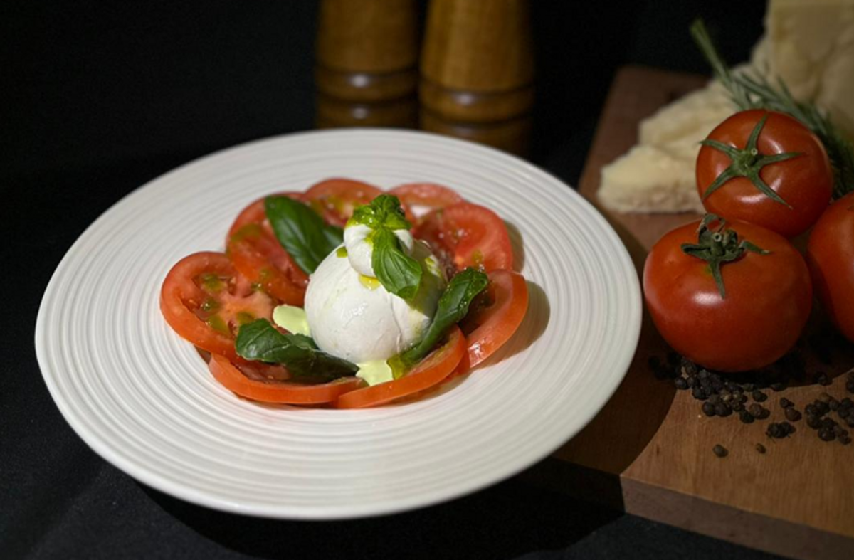 Salata Caprese